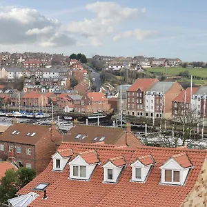 Holiday home Jays View, Whitby